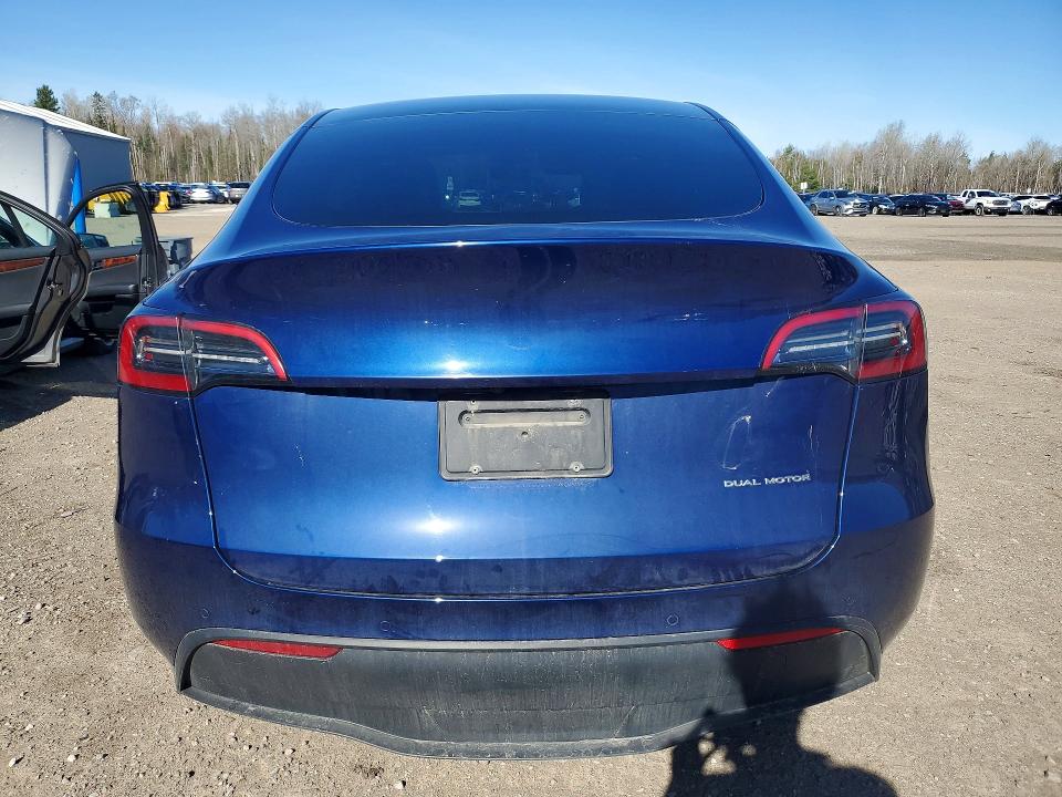 Продажа на аукционе авто 2022 Tesla Model Y, vin: 7SAYGAEE2NF429192, номер лота: 50742066
