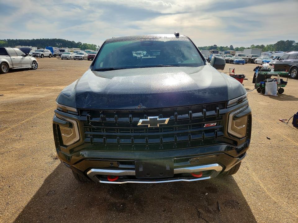 Продажа на аукционе авто 2025 Chevrolet Suburban, vin: 1GNS6DR80SR297218, номер лота: 50294496