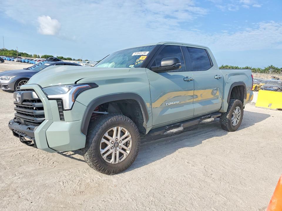 Auction sale of the 2025 Toyota Tundra, vin: 5TFLA5DB6SX291312, lot number: 51845736