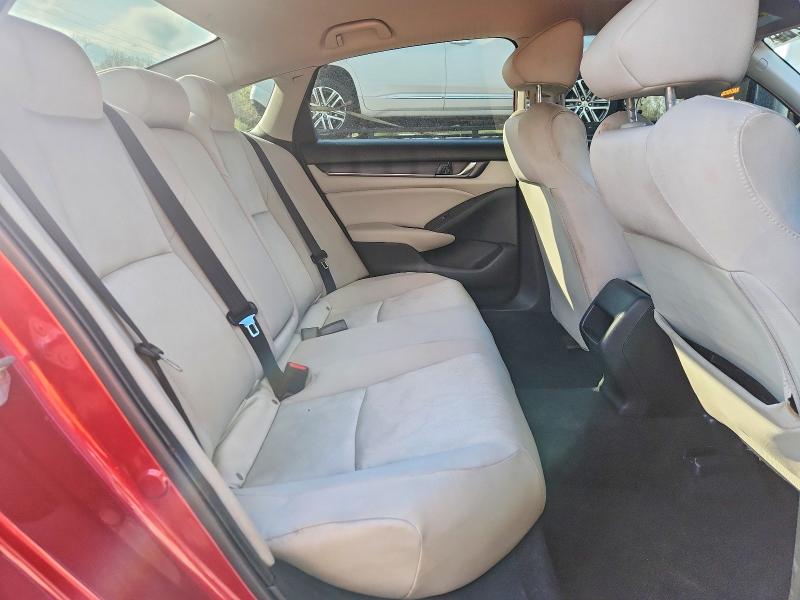 Продаж на аукціоні авто 2018 Honda Accord, vin: 1HGCV1F16JA214914, номер лоту: 50221266