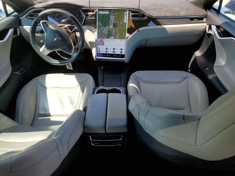 48037226 :رقم المزاد ، 5YJSA1E26GF124419 vin ، 2016 Tesla Model S مزاد بيع