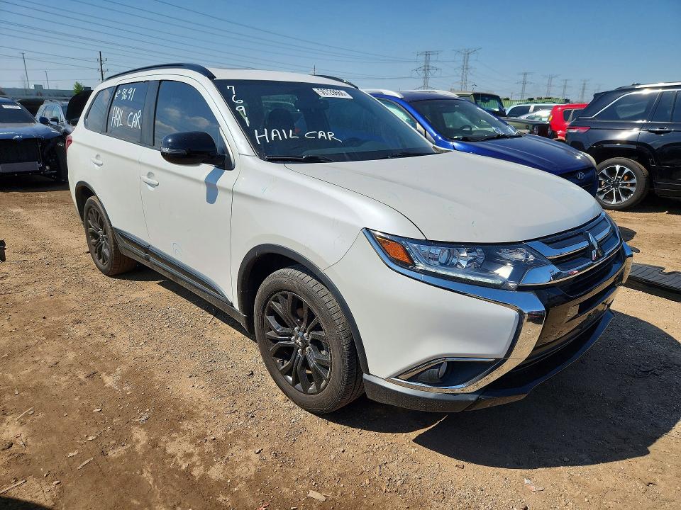 50728666 :رقم المزاد ، JA4AD3A30JZ053582 vin ، 2018 Mitsubishi Outlander مزاد بيع