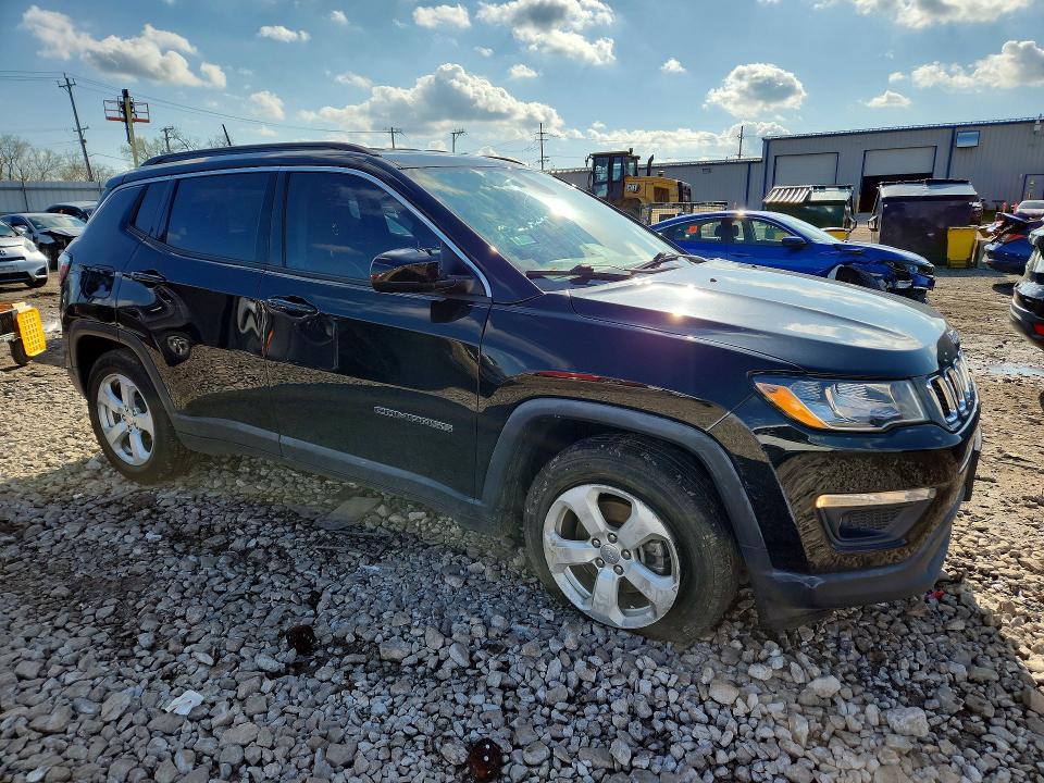 49954436 :رقم المزاد ، 3C4NJCBB6JT502843 vin ، 2018 Jeep Compass مزاد بيع