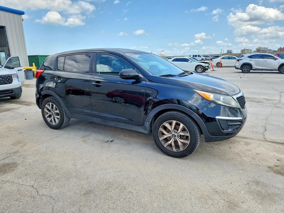 50971766 :رقم المزاد ، KNDPB3AC1G7858100 vin ، 2016 Kia Sportage مزاد بيع