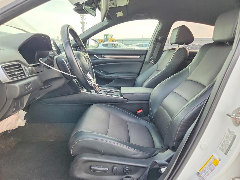 2019 Honda Accord მანქანა იყიდება აუქციონზე, vin: 1HGCV1F33KA067213, აუქციონის ნომერი: 49031636