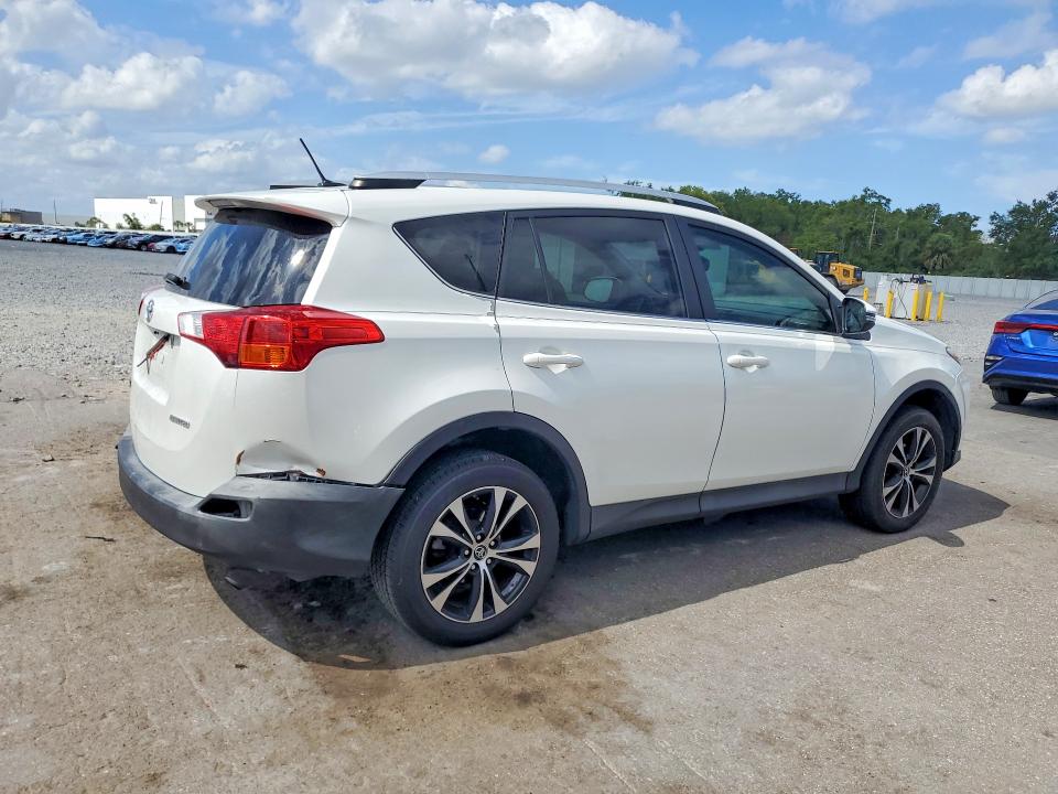 Продажа на аукционе авто 2015 Toyota Rav4, vin: 2T3YFREV1FW180099, номер лота: 49623966
