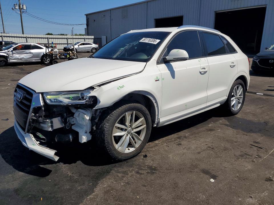 50116306 :رقم المزاد ، WA1BCCFS6JR030041 vin ، 2018 Audi Q3 مزاد بيع