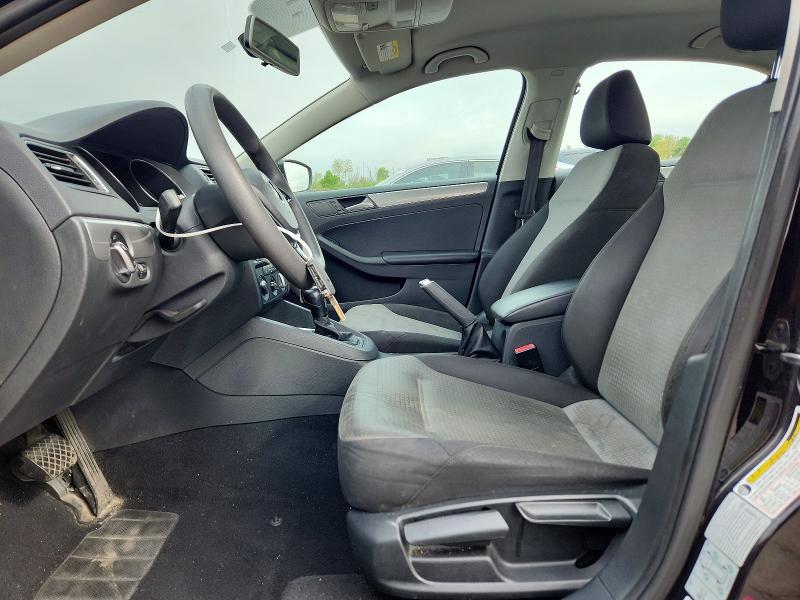51645116 :رقم المزاد ، 3VW2B7AJ4HM270793 vin ، 2017 Volkswagen Jetta مزاد بيع