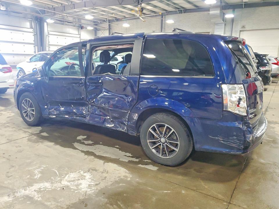 2017 Dodge Grand Caravan მანქანა იყიდება აუქციონზე, vin: 2C4RDGCG9HR690118, აუქციონის ნომერი: 49615446