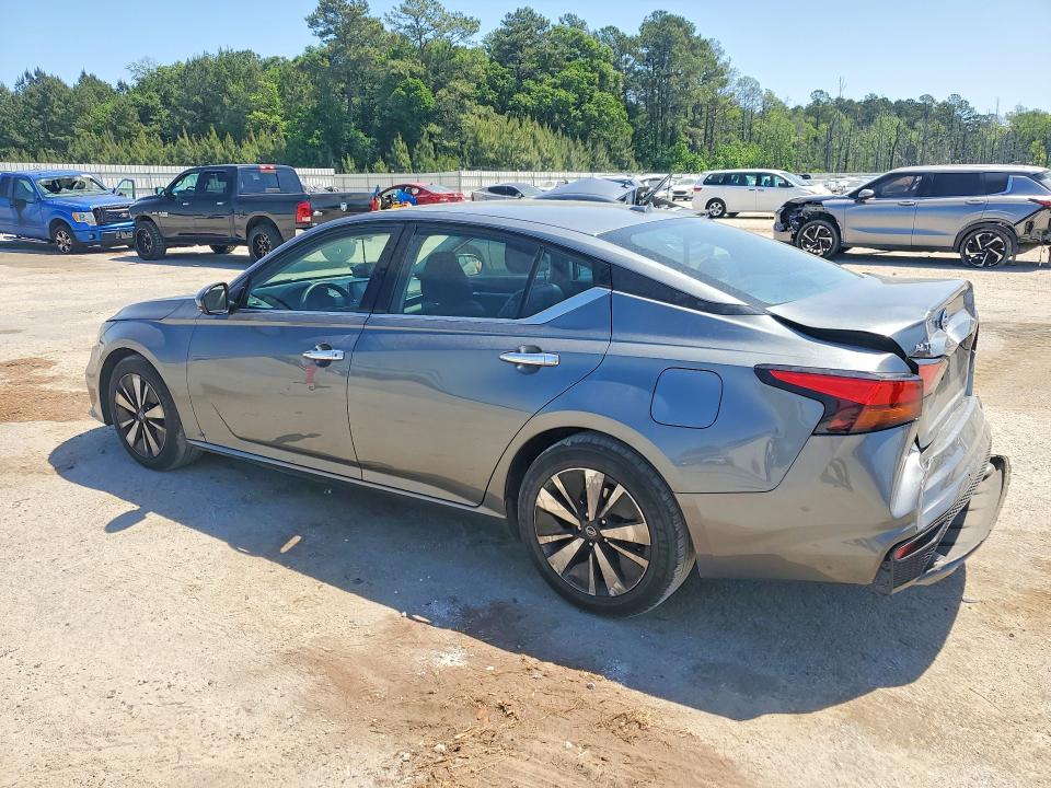 2019 Nissan Altima მანქანა იყიდება აუქციონზე, vin: 1N4BL4EV3KC216010, აუქციონის ნომერი: 50609476