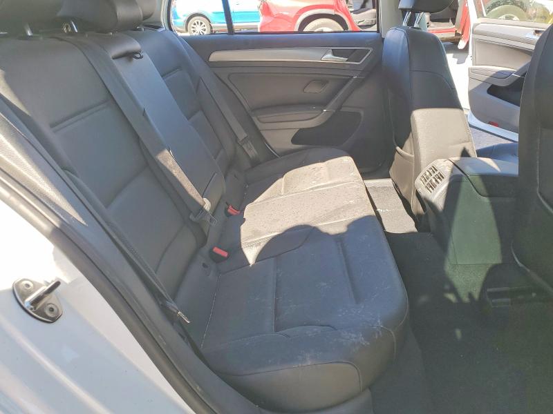 49938186 :رقم المزاد ، 3VW217AU1HM014060 vin ، 2017 Volkswagen Golf مزاد بيع