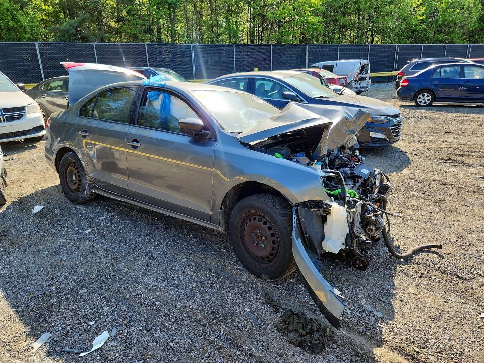 51100296 :رقم المزاد ، 3VW2K7AJ2FM243198 vin ، 2015 Volkswagen Jetta مزاد بيع