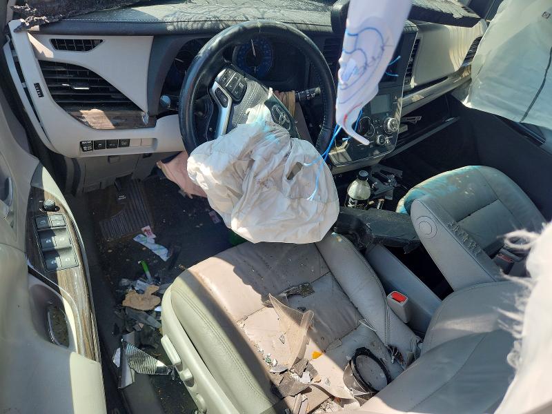 2016 Toyota Sienna მანქანა იყიდება აუქციონზე, vin: 5TDYK3DC5GS713552, აუქციონის ნომერი: 48880486