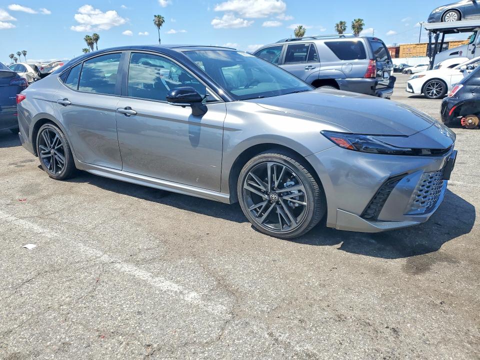 2025 Toyota Camry მანქანა იყიდება აუქციონზე, vin: 4T1DBADK9SU526311, აუქციონის ნომერი: 50827926