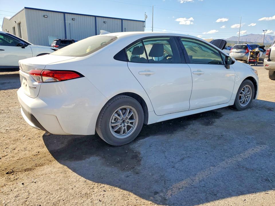 Продажа на аукционе авто 2022 Toyota Corolla Hybrid, vin: JTDEAMDE2N3014097, номер лота: 47744926