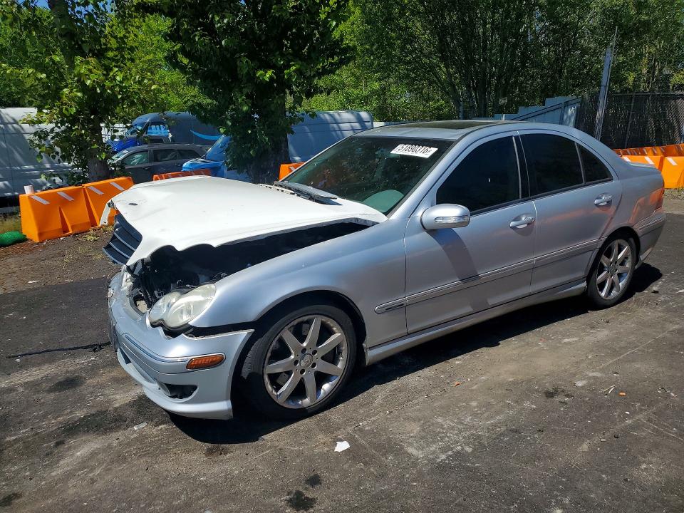 51890316 :رقم المزاد ، WDBRF52HX7A918394 vin ، 2007 Mercedes-benz C مزاد بيع