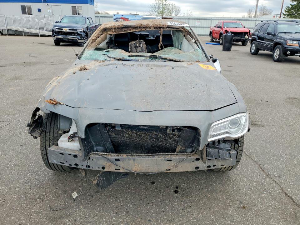 50694596 :رقم المزاد ، 2C3CCAKGXJH160392 vin ، 2018 Chrysler 300 مزاد بيع