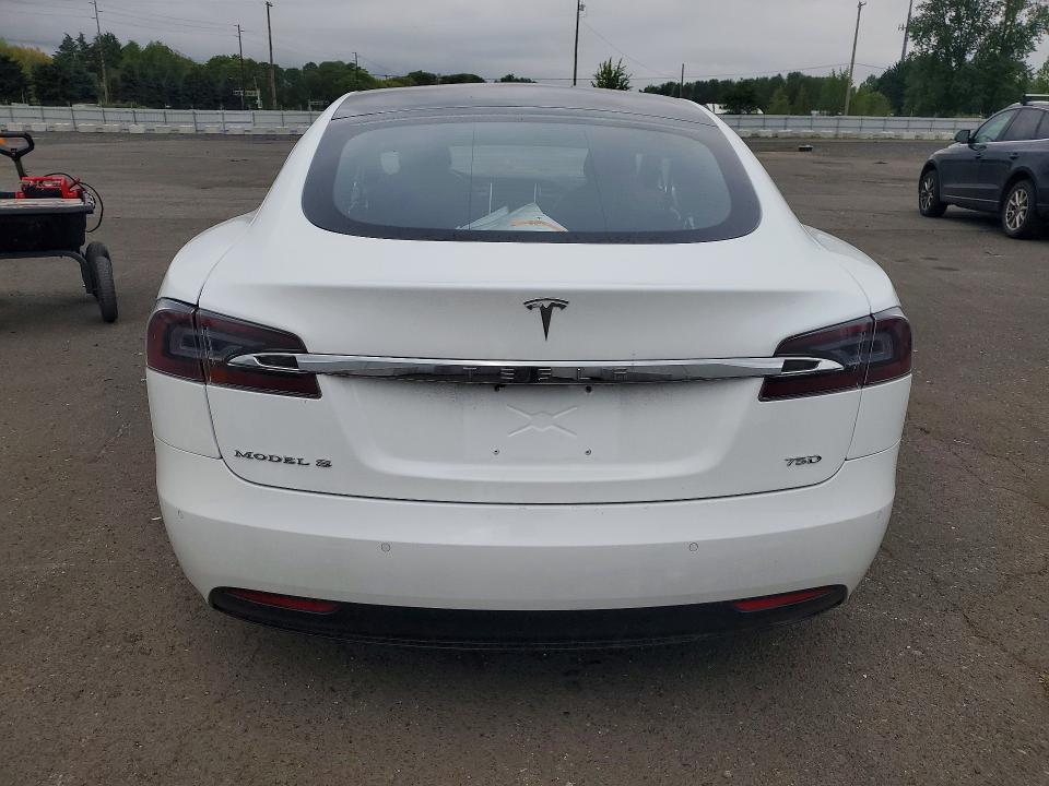 Aukcja sprzedaży 2017 Tesla Model S, vin: 5YJSA1E20HF215266, numer aukcji: 51154736