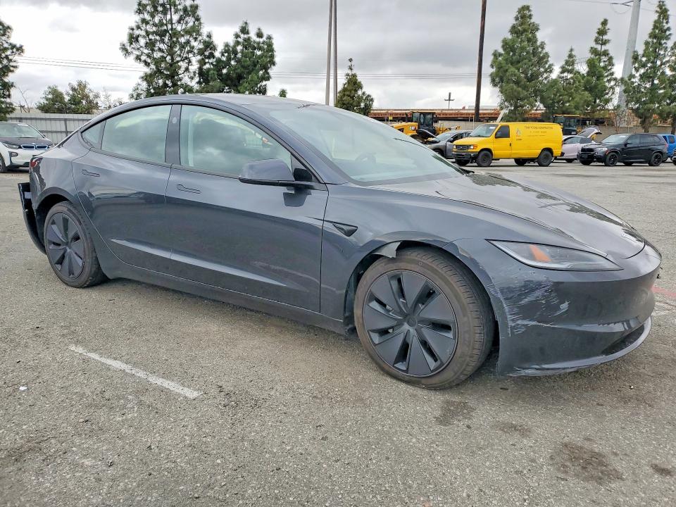 48492616 :رقم المزاد ، 5YJ3E1EA5SF952163 vin ، 2025 Tesla Model 3 مزاد بيع
