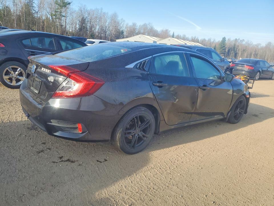 50896256 :رقم المزاد ، 2HGFC2E55HH004023 vin ، 2017 Honda Civic مزاد بيع