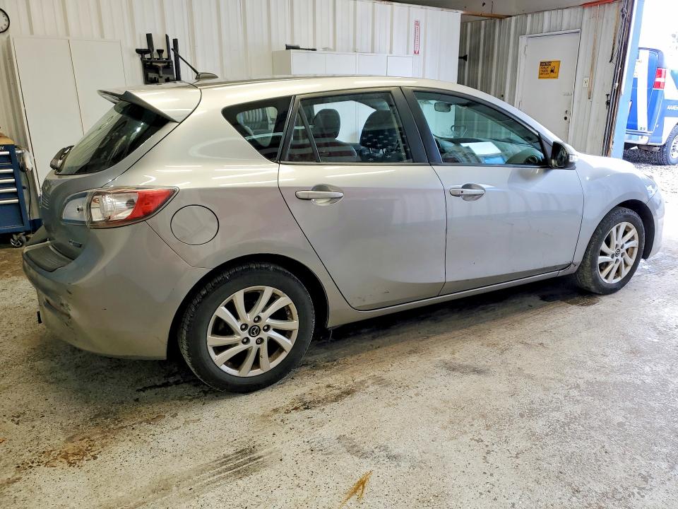 49681186 :رقم المزاد ، JM1BL1MP2D1783898 vin ، 2013 Mazda 3 مزاد بيع