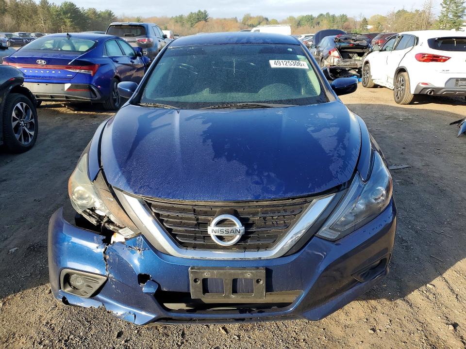 Auction sale of the 2018 Nissan Altima, vin: 1N4AL3AP5JC138695, lot number: 49125306