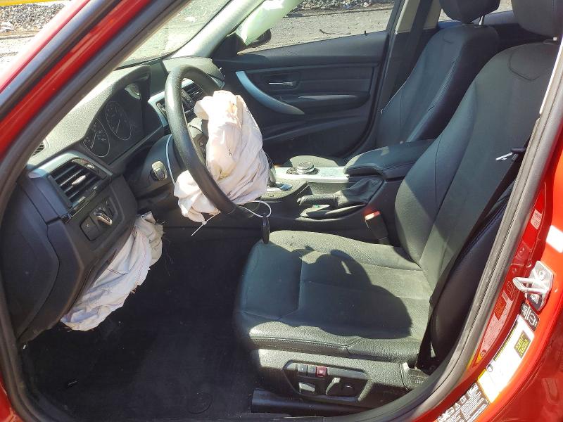 50250146 :رقم المزاد ، WBA3C3C5XFP663845 vin ، 2015 Bmw 320i مزاد بيع
