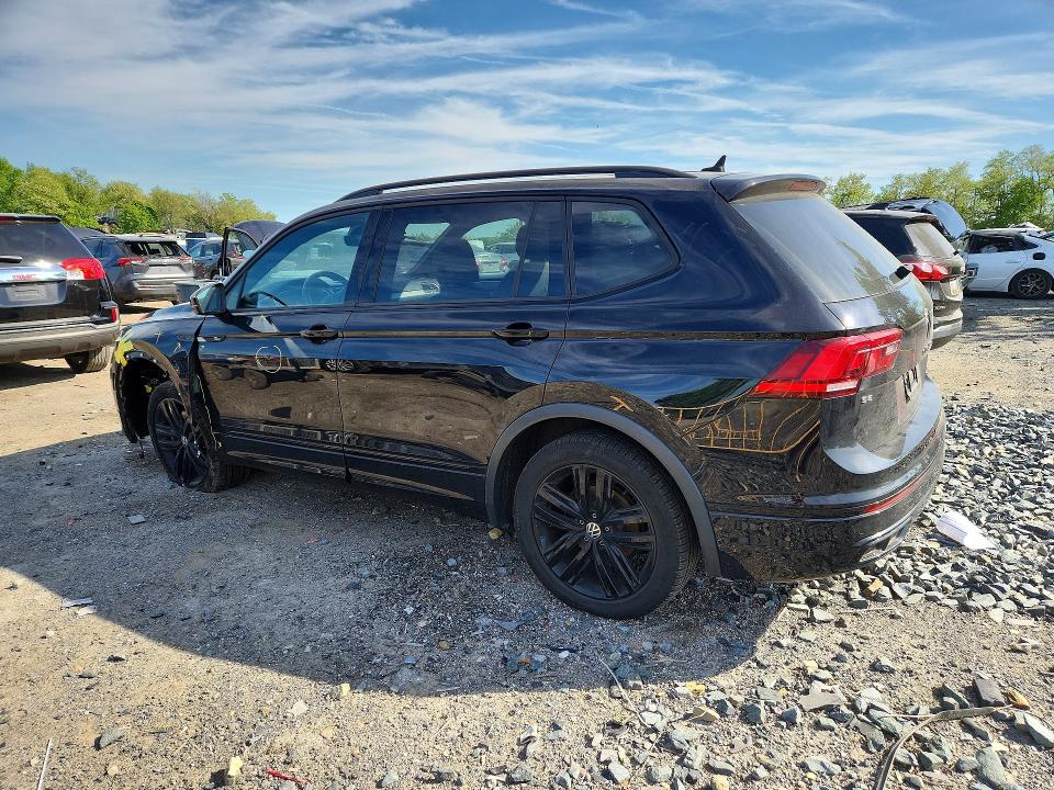 Продажа на аукционе авто 2022 Volkswagen Tiguan, vin: 3VV8B7AX1NM067584, номер лота: 51076476