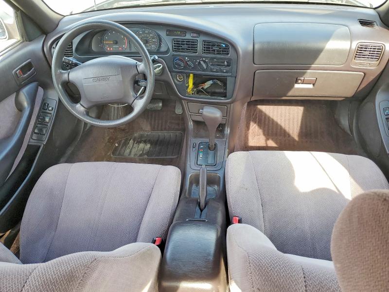 51371496 :رقم المزاد ، JT2BG12K8T0346030 vin ، 1996 Toyota Camry مزاد بيع