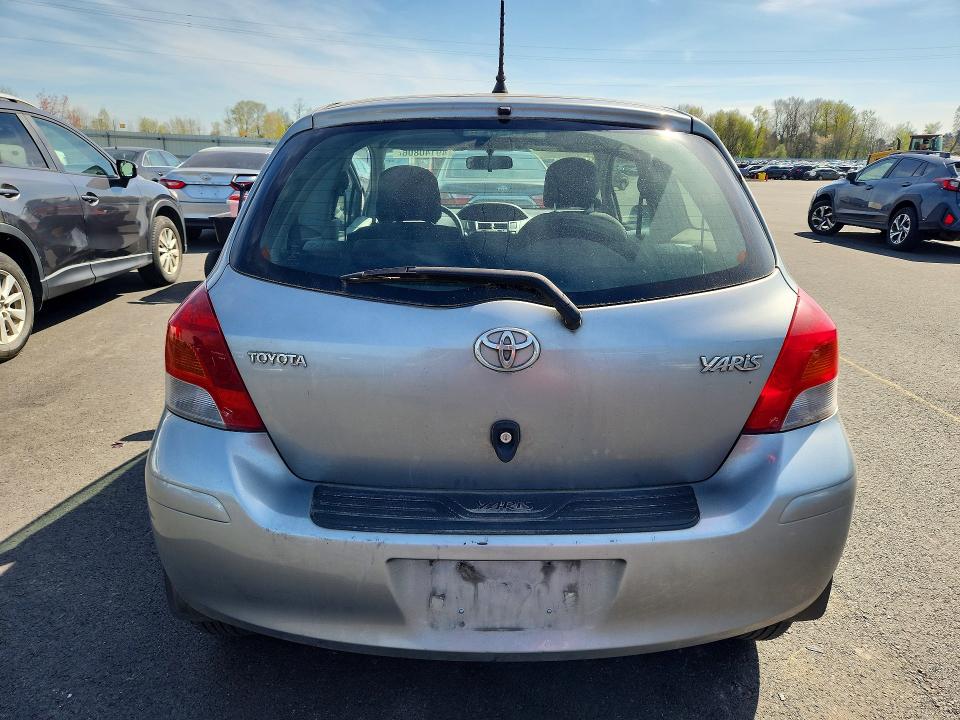 49140806 :رقم المزاد ، JTDJT4K33B5333051 vin ، 2011 Toyota Yaris مزاد بيع