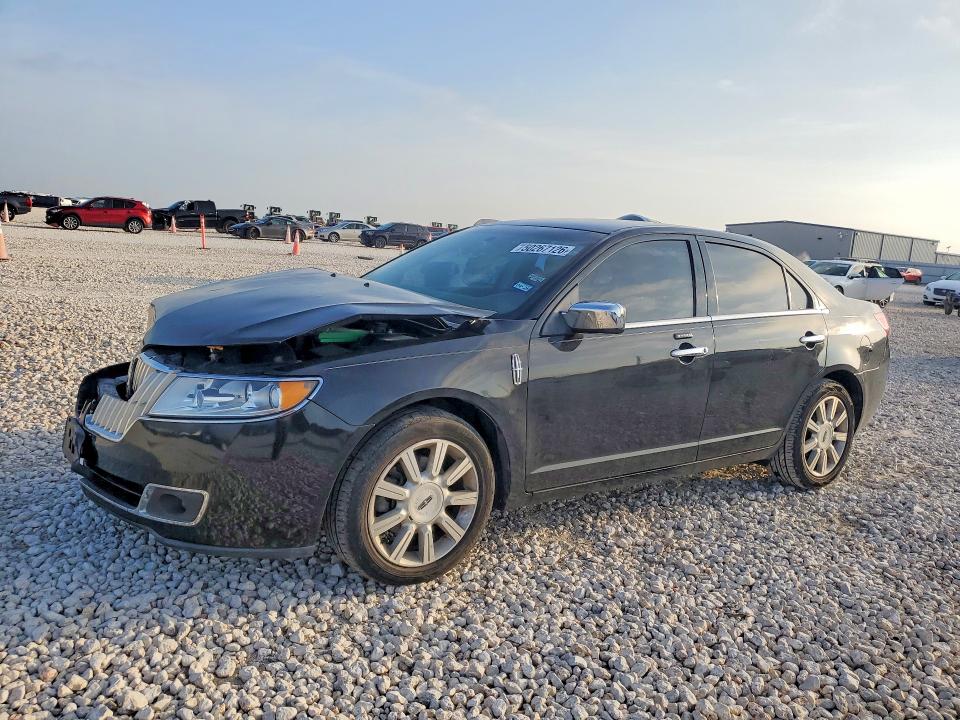 50267126 :رقم المزاد ، 3LNHL2GC3BR773775 vin ، 2011 Lincoln Mkz مزاد بيع