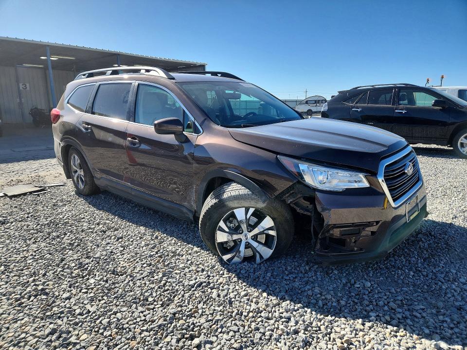 51326316 :رقم المزاد ، 4S4WMAFD9M3400783 vin ، 2021 Subaru Ascent مزاد بيع