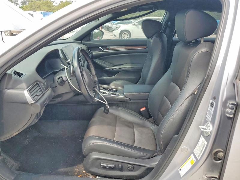 48285286 :رقم المزاد ، 1HGCV1F33NA044616 vin ، 2022 Honda Accord مزاد بيع
