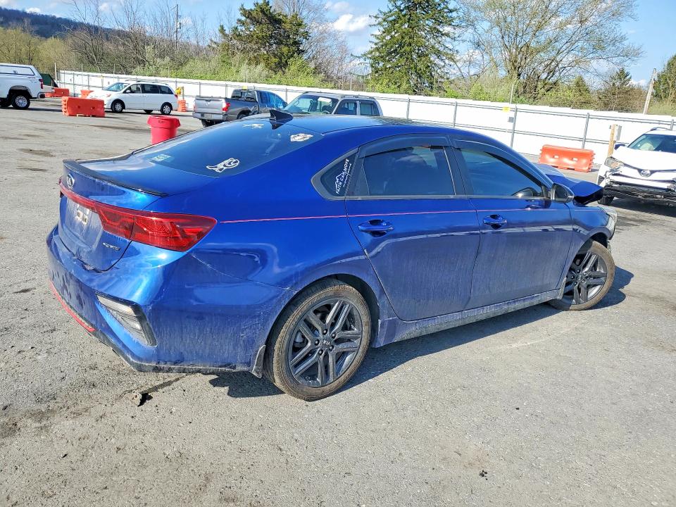 2020 Kia Forte მანქანა იყიდება აუქციონზე, vin: 3KPF34AD5LE243552, აუქციონის ნომერი: 49972046
