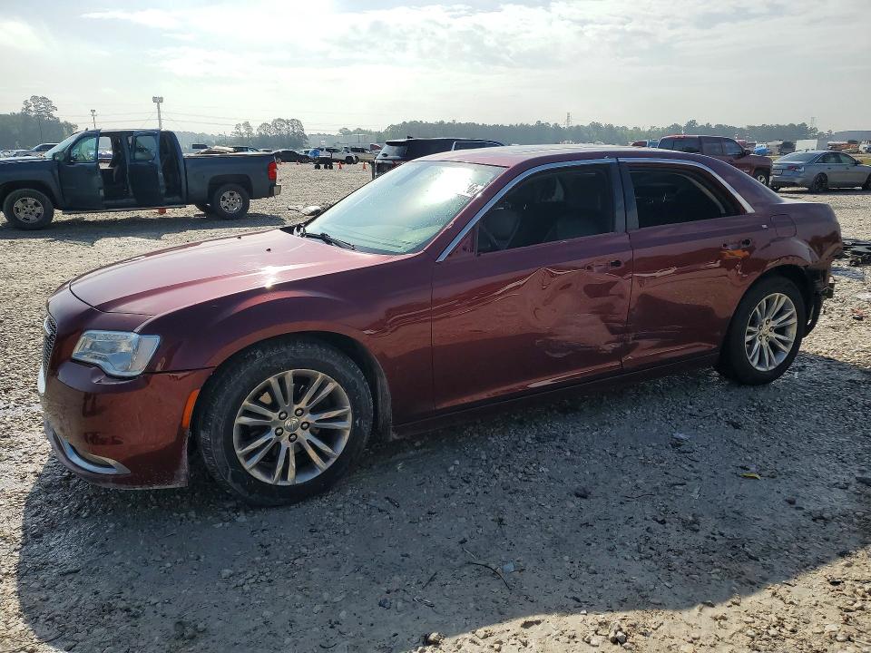 50272216 :رقم المزاد ، 2C3CCAEG8HH559985 vin ، 2017 Chrysler 300c مزاد بيع