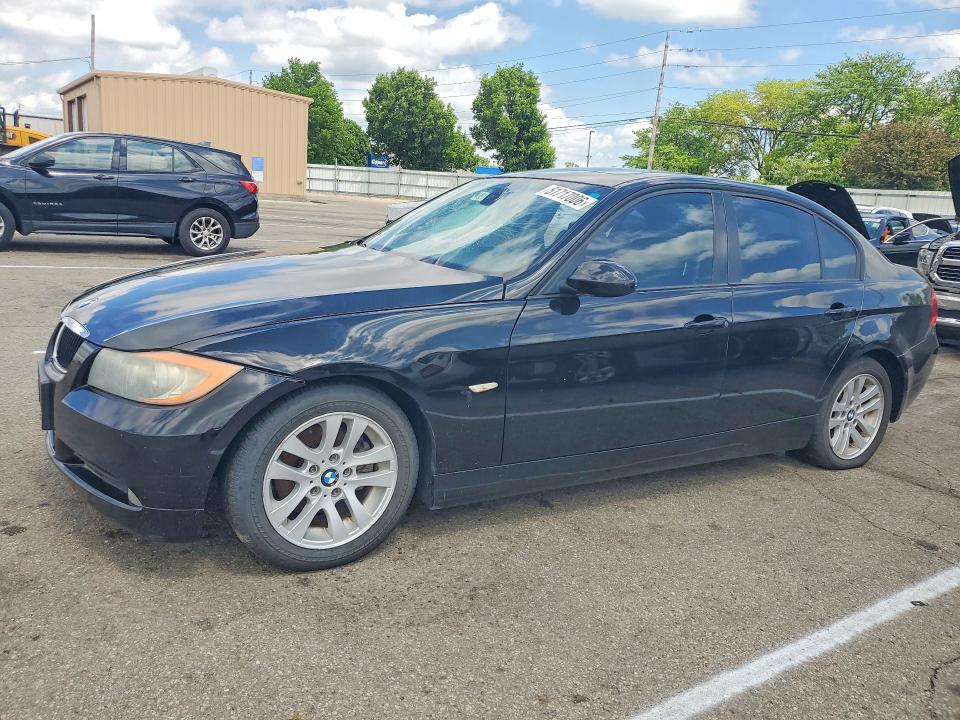 51717006 :رقم المزاد ، WBAVA37527NE26176 vin ، 2007 Bmw 328 مزاد بيع