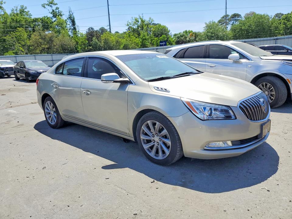 50456246 :رقم المزاد ، 1G4GB5G33GF236652 vin ، 2016 Buick Lacrosse مزاد بيع