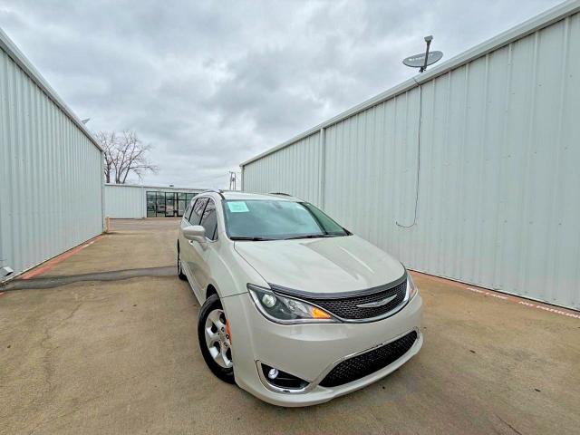 49058836 :رقم المزاد ، 2C4RC1EG3HR752495 vin ، 2017 Chrysler Pacifica مزاد بيع