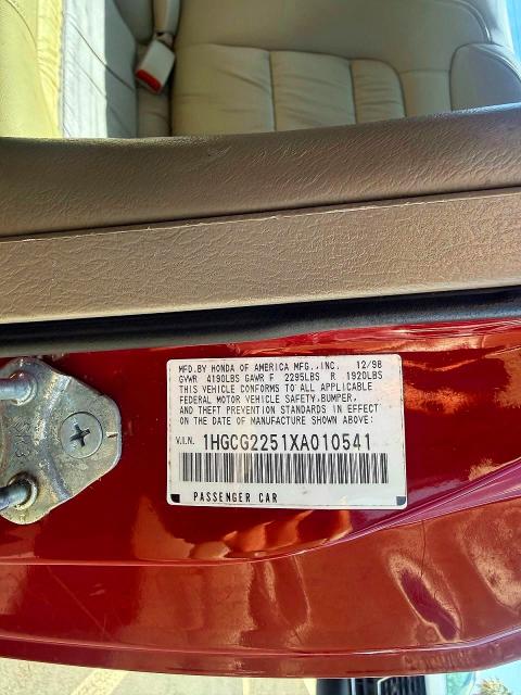 1999 Honda Accord მანქანა იყიდება აუქციონზე, vin: 1HGCG2251XA010541, აუქციონის ნომერი: 51896786