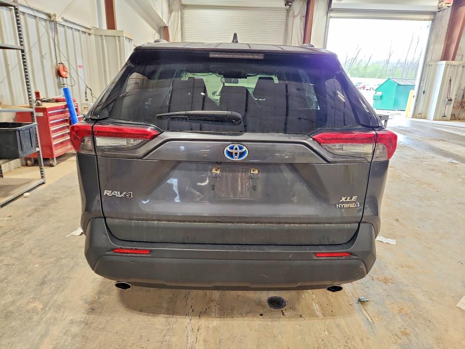 51626426 :رقم المزاد ، JTMRWRFV0PD182699 vin ، 2023 Toyota Rav4 Hybrid مزاد بيع