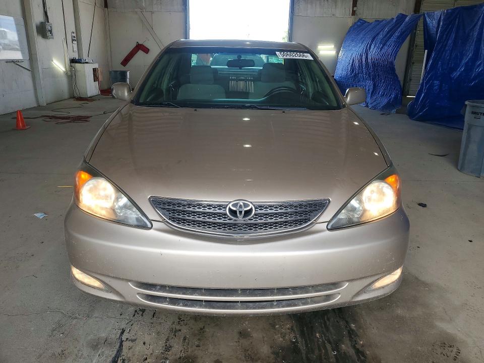 50602666 :رقم المزاد ، 4T1BE32K22U545604 vin ، 2002 Toyota Camry مزاد بيع
