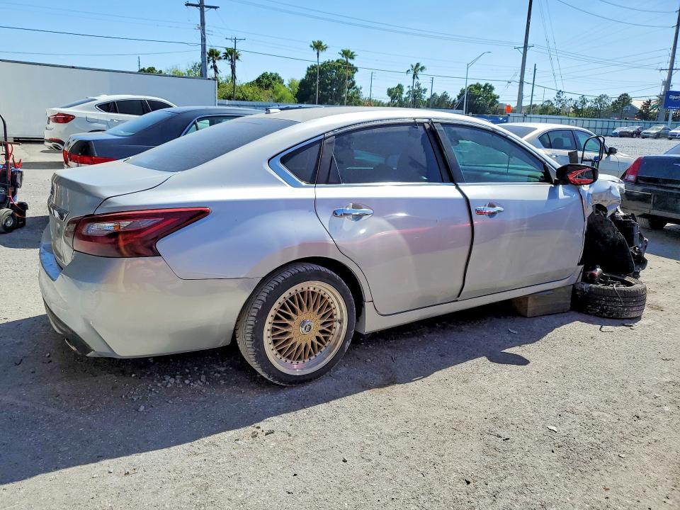 Aukcja sprzedaży 2018 Nissan Altima, vin: 1N4AL3AP0JC136191, numer aukcji: 50074386