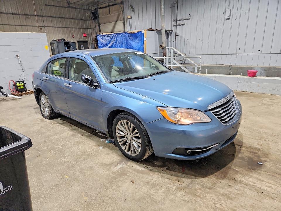 49804916 :رقم المزاد ، 1C3BC2FGXBN580836 vin ، 2011 Chrysler 200 مزاد بيع