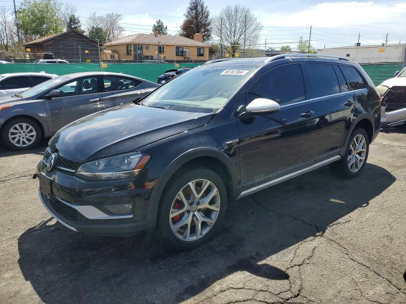 50762066 :رقم المزاد ، 3VWH17AU0HM538049 vin ، 2017 Volkswagen Golf Alltrack مزاد بيع
