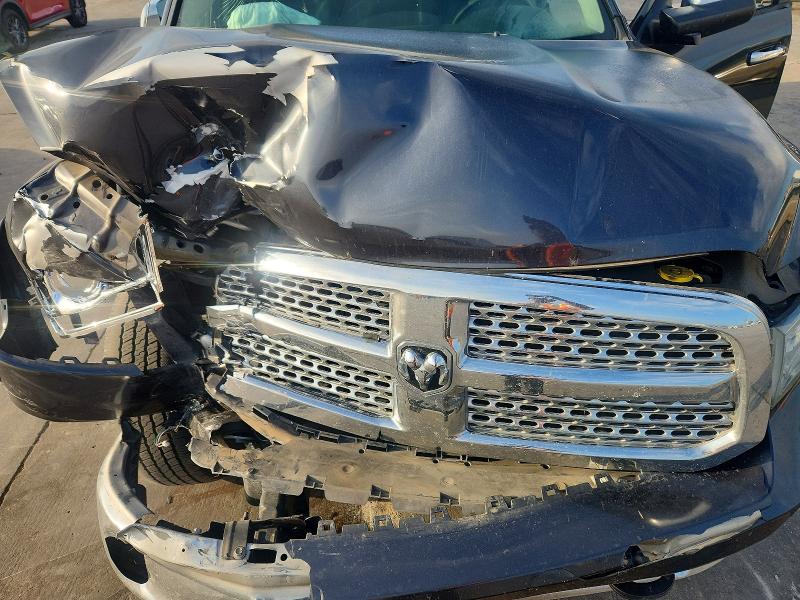 49605976 :رقم المزاد ، 1C6RR6NT3HS585814 vin ، 2017 Ram 1500 مزاد بيع