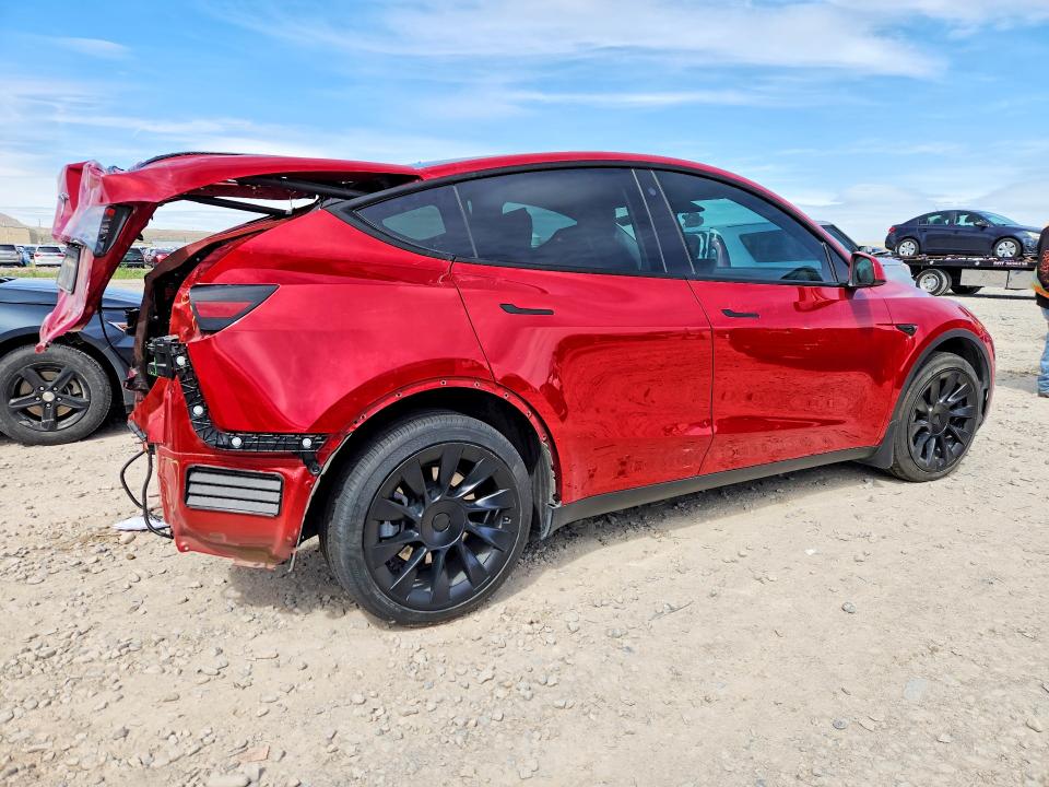 49593986 :رقم المزاد ، 7SAYGDEE8PA098846 vin ، 2023 Tesla Model Y مزاد بيع