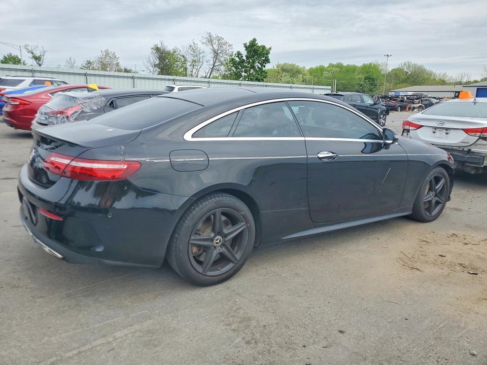 51960306 :رقم المزاد ، WDD1J6GB6JF018745 vin ، 2018 Mercedes-benz E مزاد بيع