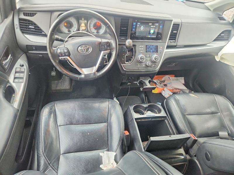 Продаж на аукціоні авто 2015 Toyota Sienna, vin: 5TDXK3DCXFS530190, номер лоту: 51960756