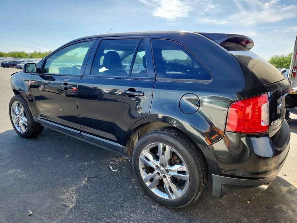 50131176 :رقم المزاد ، 2FMDK3JC6EBB30615 vin ، 2014 Ford Edge مزاد بيع