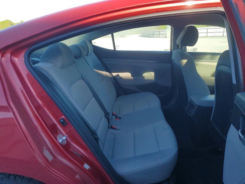 Продажа на аукционе авто 2018 Hyundai Elantra, vin: 5NPD84LF7JH218720, номер лота: 49413356